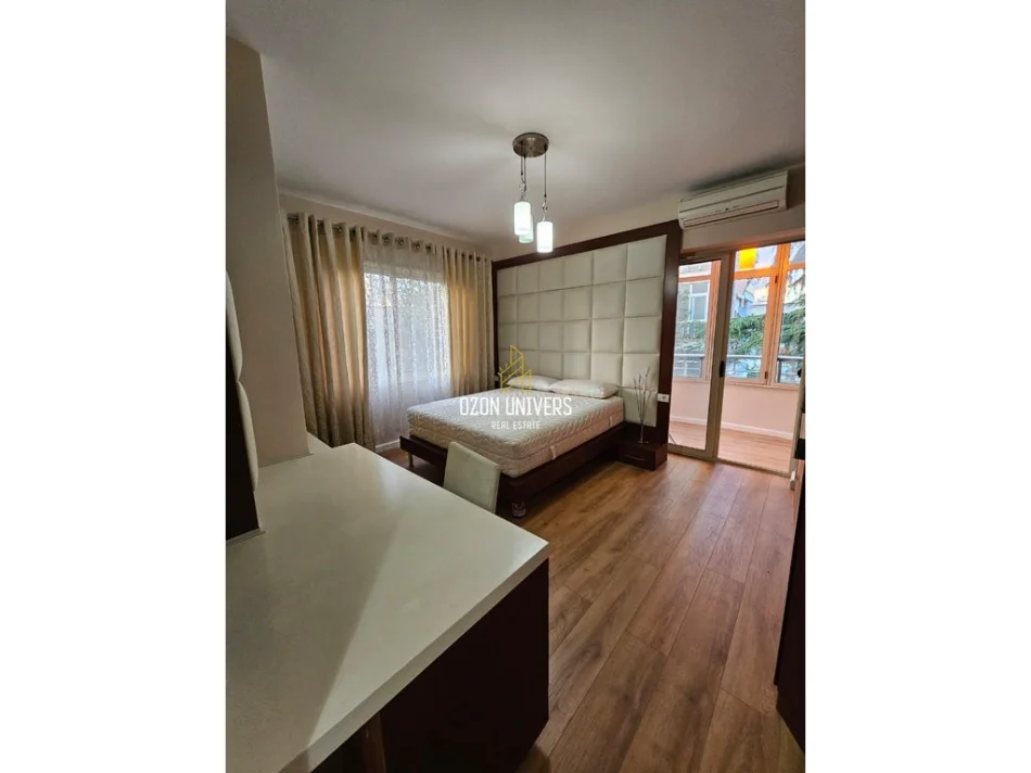 Tirane, shitet apartament 2+1+Ballkon Kati 3, 98 m² 234.000 € (Rruga Mine Peza)