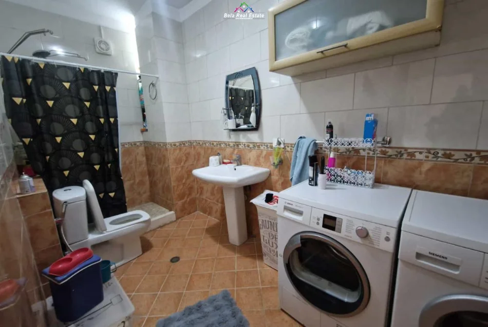 Tirane, jepet me qera apartament 2+1 Kati 6, 87 m² 820 € (Delijorgji)
