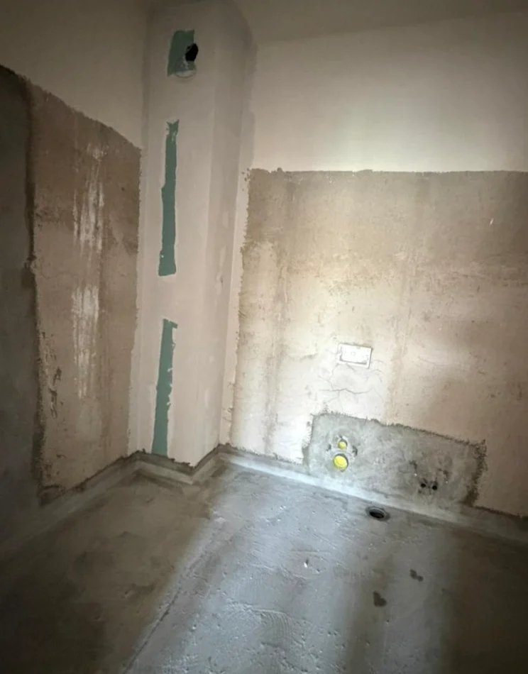 Tirane, shitet apartament 2+1+Ballkon , 121 m² 230.584 € 