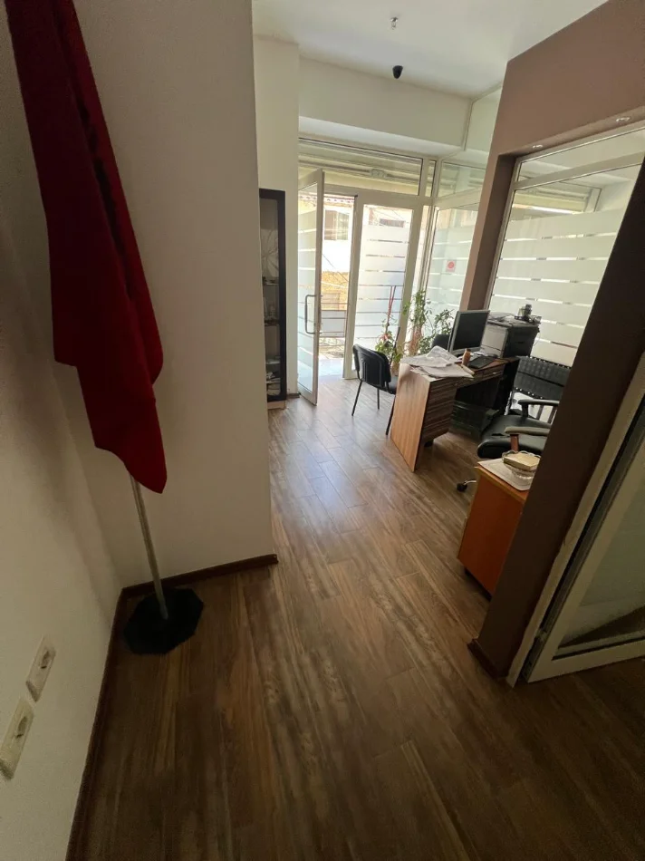 Durres, shitet zyre Kati 1, 60 m² 80.000 € (GJYKATA)