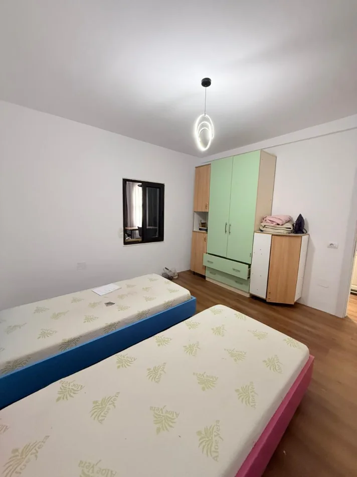 Tirane, jepet me qera apartament 2+1 , 85 m² 600 € (Don Bosko)