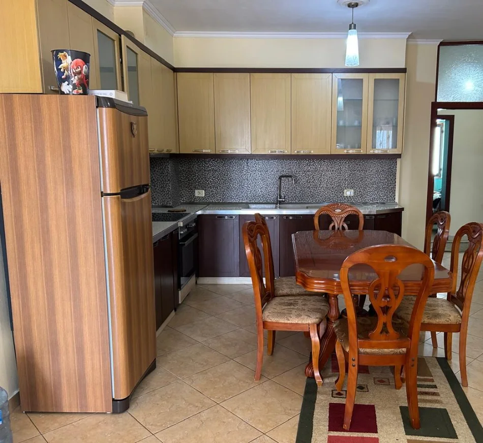 Tirane, shitet apartament 2+1 , 119 m² 150.000 € 