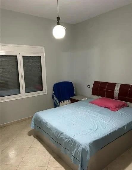 Tirane, jepet me qera Vile Kati 2, 150 m² 500 € (Rruga Lagjia e Re)