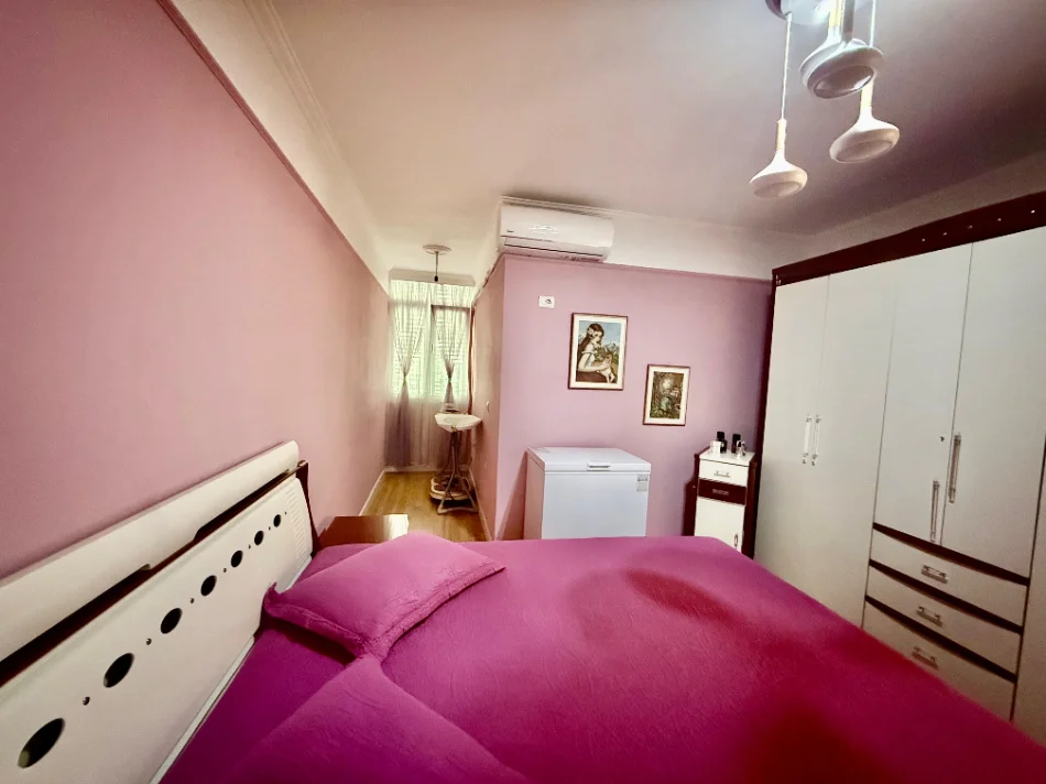 Tirane, jepet me qera apartament 2+1 Kati 1, 105 m² 1.050 € (medar shtylla)