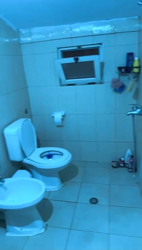 Tirane, jepet me qera Vile 1+1 Kati 4, 50 m² 400 € (Rruga e Durresit/Rr.Viktor Hygo)