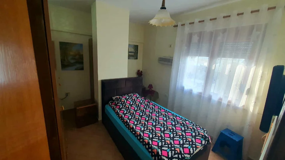 Tirane, jepet me qera apartament 1+1 Kati 8, 40 m² 370 € (5 Maji)