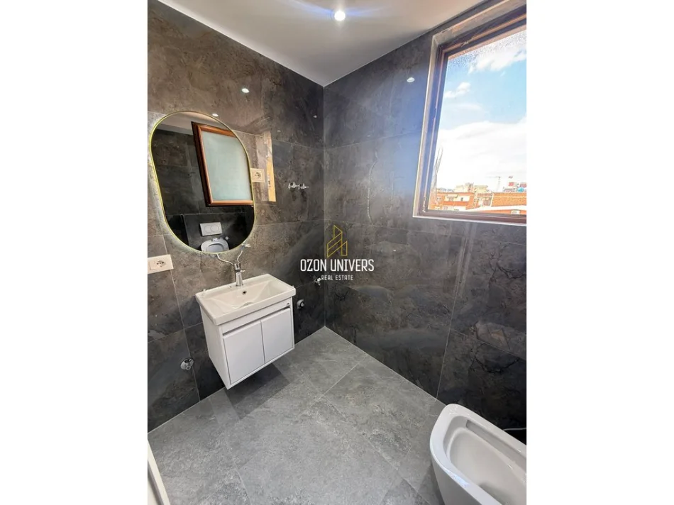 Tirane, shitet apartament 1+1 Kati 4, 123 m² 327.000 € (21 Dhjetori)