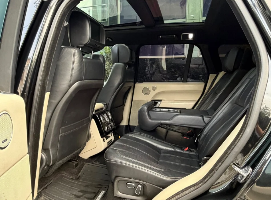 Fier, shes makine RANGE ROVER VOGUE-4.4 DIESEL SDV8-LOOK 2020-PANORAMA-FULL OPTIONS-NDERROHET Nafte, e zeze Klima 262.000 km 25.000 €