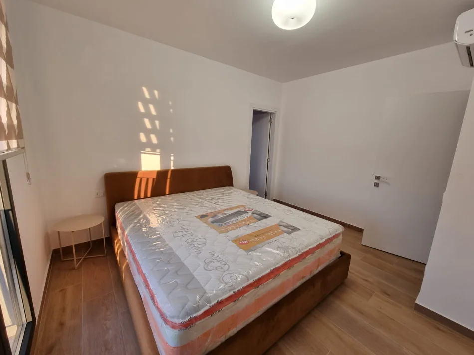 Tirane, jepet me qera apartament 2+1+Ballkon Kati 8, 100 m² 800 € (Kompleksi Zirkon Pranë QSUT)