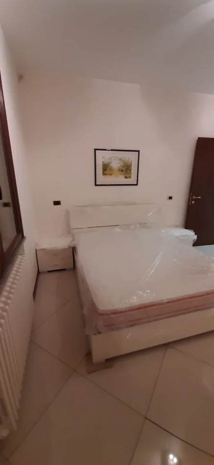 Tirane, jepet me qera Vile 1+1+Ballkon Kati 3, 75 m² 450 € (Kinostudio/Rr.Aleksander i Madh)