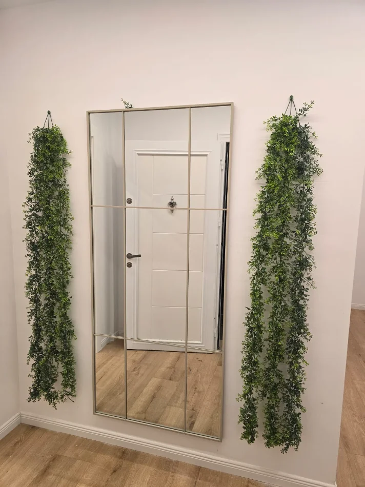 Tirane, jepet me qera shtepi 1+1 , 200 m² 1.200 € (Petrelë)