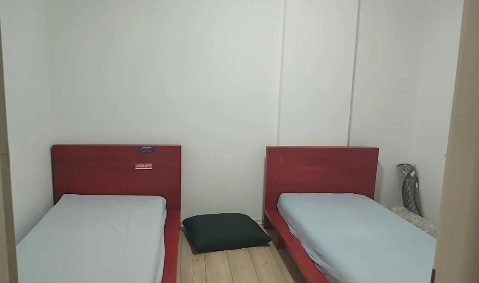 Tirane, jepet me qera apartament 2+1 Kati 8, 90 m² 500 € (Shefqet Kuka)