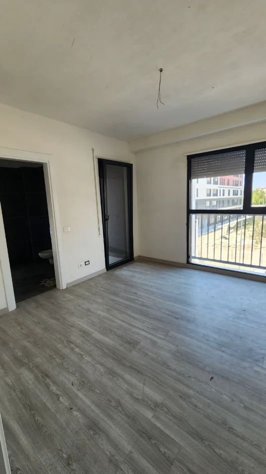 Tirane, shitet apartament 3+1 , 147 m² 272.700 € (Bulevardi i Ri)