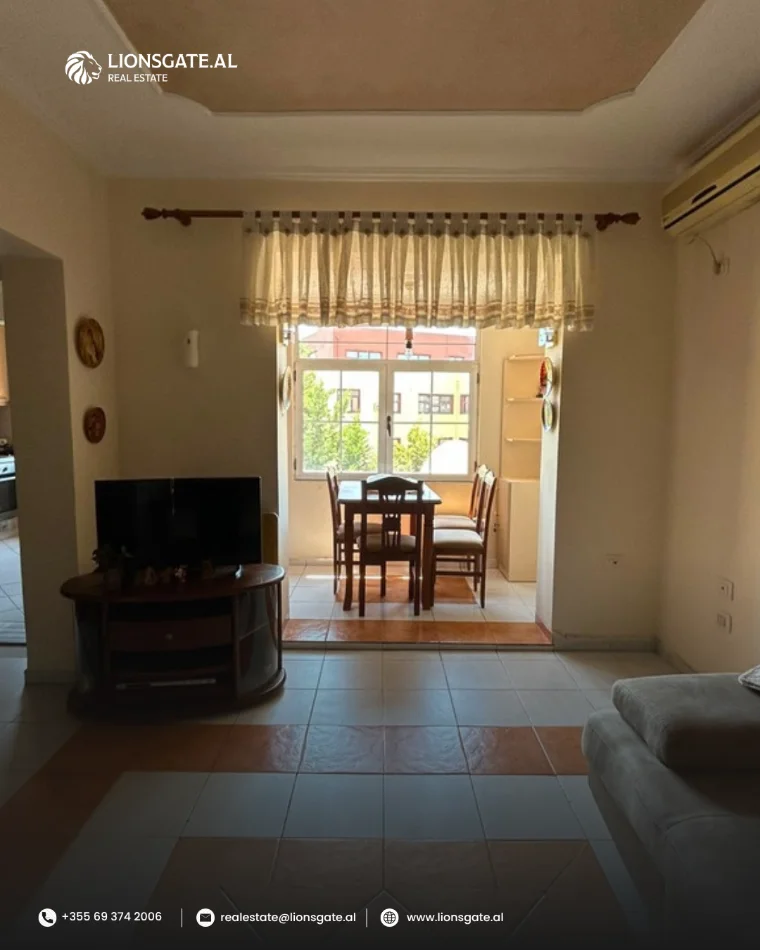 Tirane, jepet me qera apartament 1+1 , 60 m² 500 € 