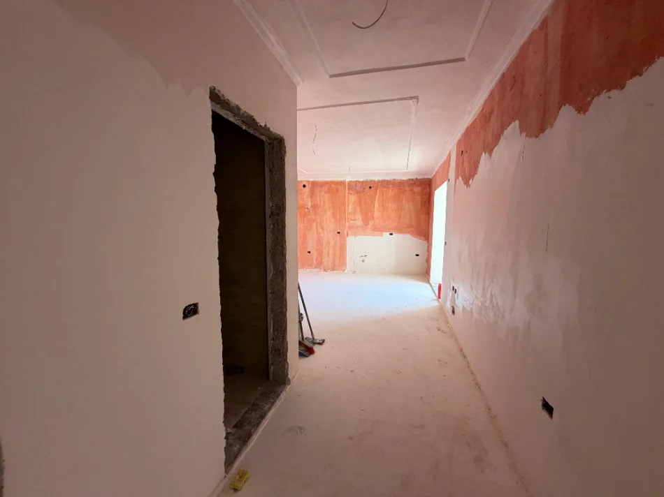 Tirane, shitet apartament 1+1+Ballkon Kati 5, 74 m² 135.000 € (Vasil Shanto)