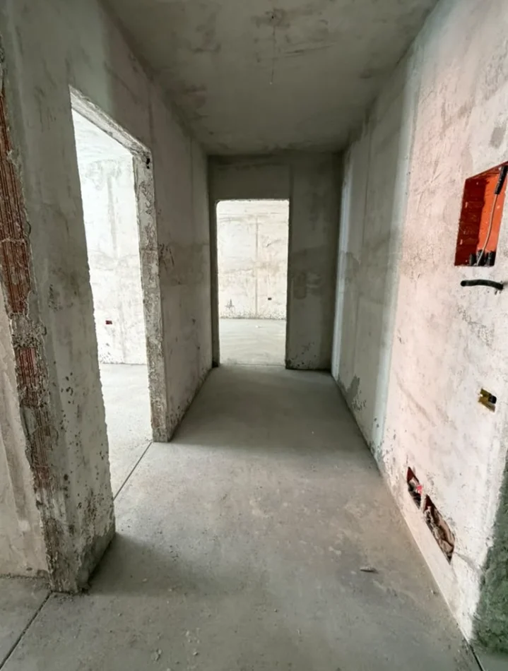Tirane, shitet apartament 2+1 , 110 m² 110.450 € 