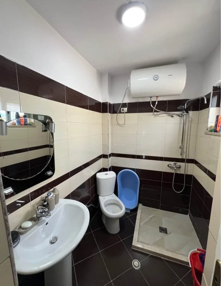 Tirane, shitet apartament 1+1+Ballkon Kati 6, 60 m² 95.000 € (Pranë Gjykatës Administrative, Don Bosko)