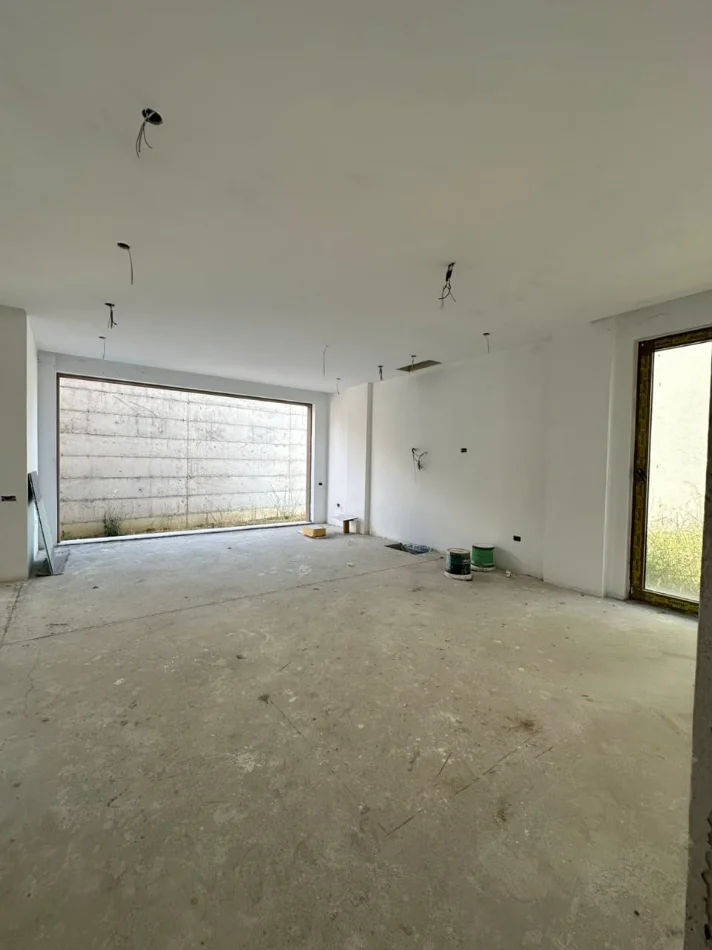 Tirane, shitet apartament Vile 3 Katshe , 334 m² (Pranë TEG)