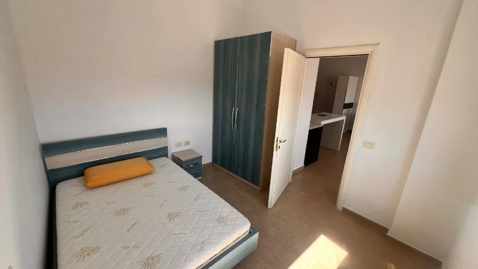 Tirane, jepet me qera apartament 2+1 , 85 m² (kodra diellit 1)