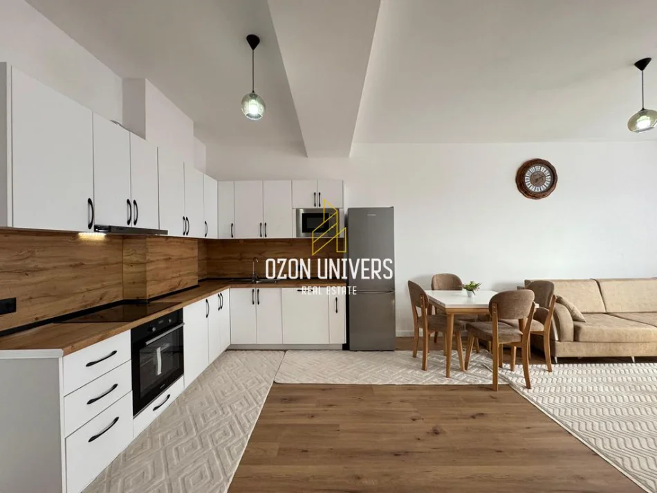 Tirane, jepet me qera apartament 1+1+Ballkon Kati 5, 69 m² 400 € (Paskuqan)