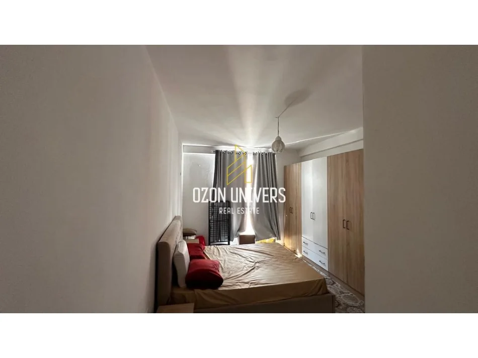 Tirane, jepet me qera apartament 2+1+Ballkon Kati 3, 111 m² 600 € (Kompleksi Jolla, Astir)