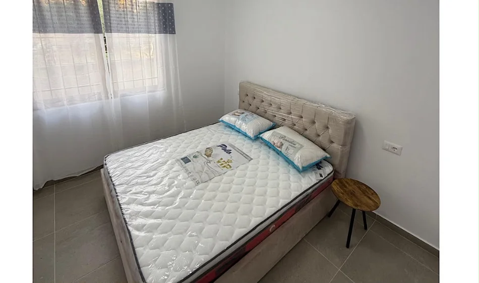 Tirane, jepet me qera apartament 1+1 Kati 0, 60 m² 520 € 