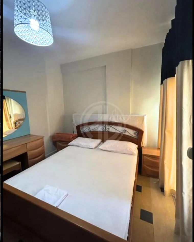 Durres, shes apartament 1+1+Ballkon Kati 3, 