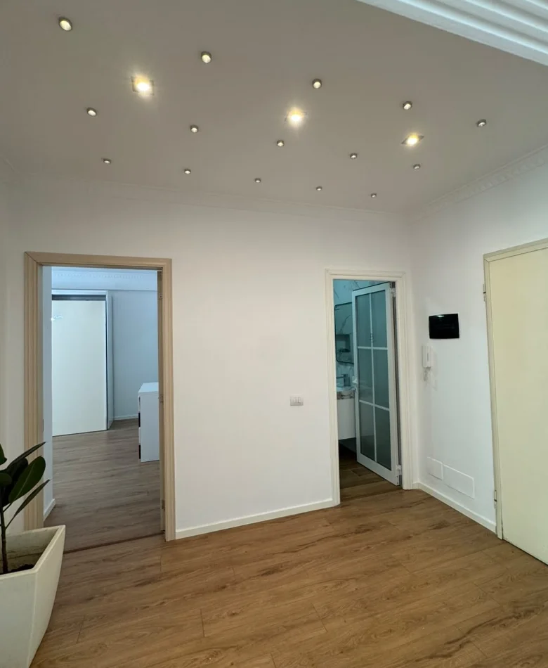Tirane, shitet apartament 2+1 Kati 6, 93 m² 258.000 € 