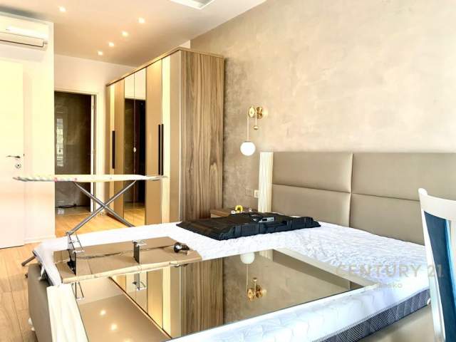 Tirane, jepet me qera apartament 2+1+A+BLK Kati 1, 106 m² 700 Euro