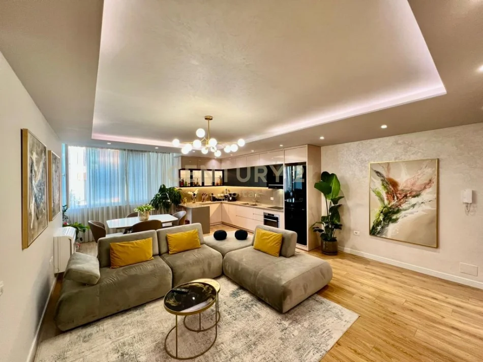 Tirane, shes apartament 2+1 Kati 4, 103 m² 350.000 € (Kompleksit Niku)