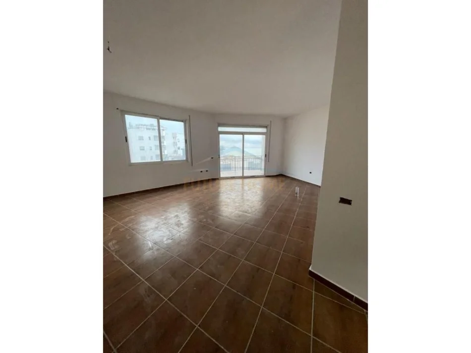 Shqiperi, shitet apartament 1+1 Kati 6, 85 m² 124.000 € 