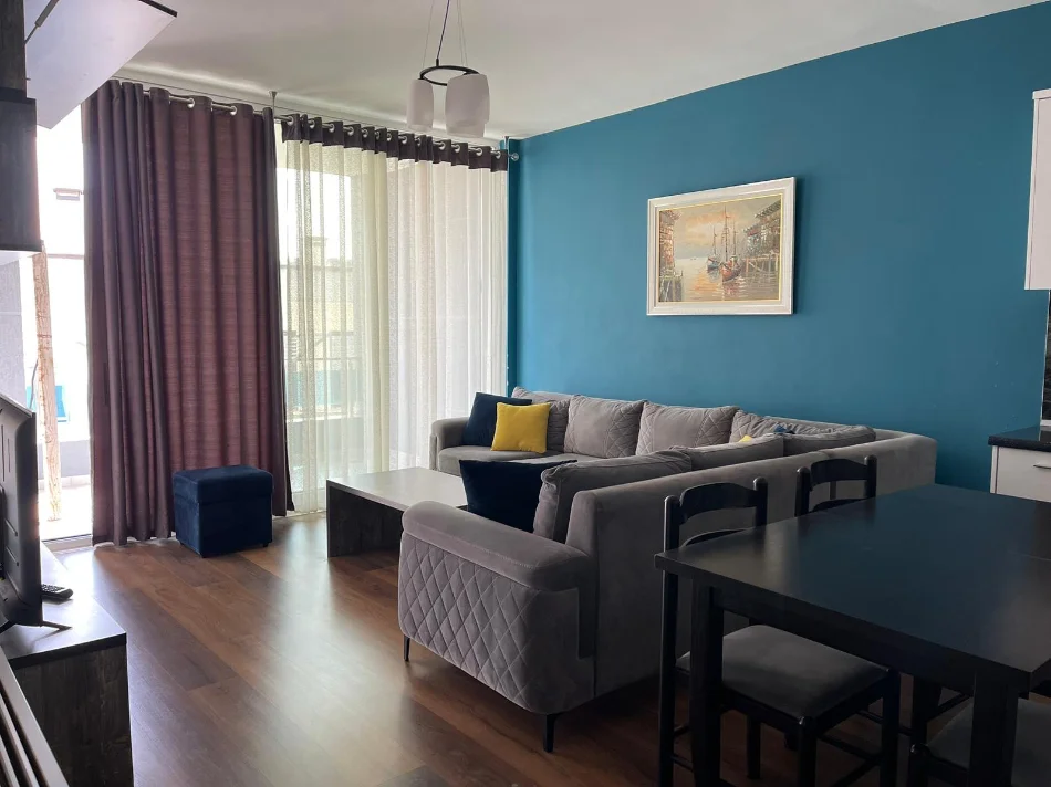 Tirane, jepet me qera apartament 2+1 Kati 4, 115 m² 850 € (Kopshti Zoologjik)