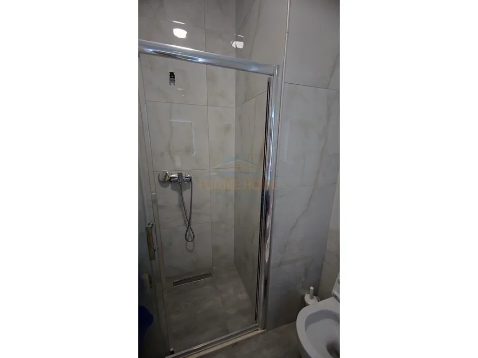 Tirane, shitet apartament 2+1+Ballkon Kati 3, 99 m² 175.000 € (KOMPLEKSI MANGALEM)