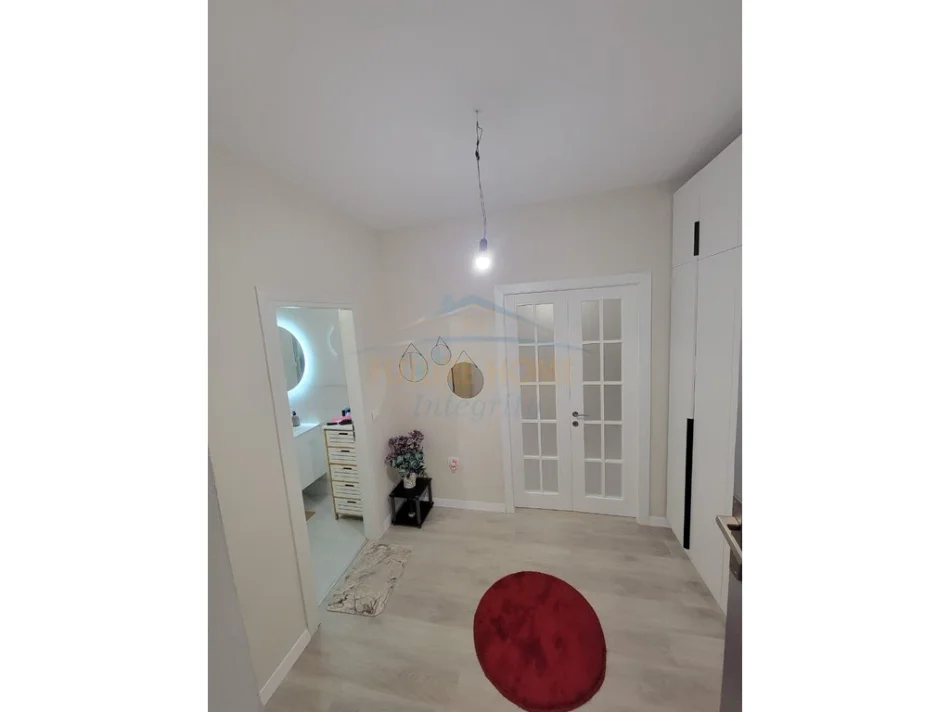 Tirane, shitet apartament 1+1 Kati 1, 65 m² 180.000 € (Afer Pazarit te Ri, Rruga Tefta Tashko Koco)