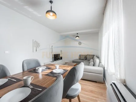 Durres, shitet apartament 1+1+Ballkon Kati 2, 65 m² 120.000 € (Rruga e Portit,Durres)