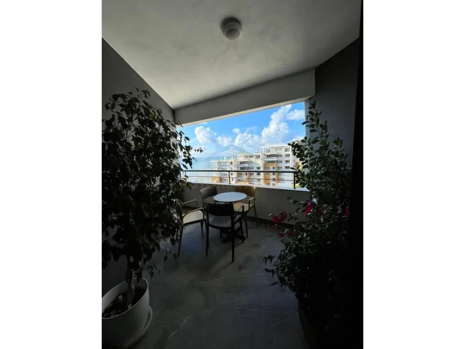 Durres, jepet me qera apartament 2+1+Ballkon Kati 5, 137 m² 1.200 € (WHITE HILL,CURRILA)