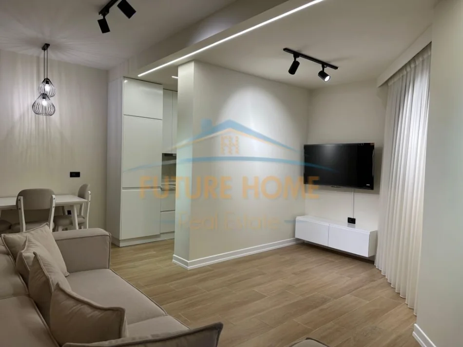 Tirane, shitet apartament 1+1 Kati 5, 61 m² 183.000 € (Rruga e Durresit,Tirane.)