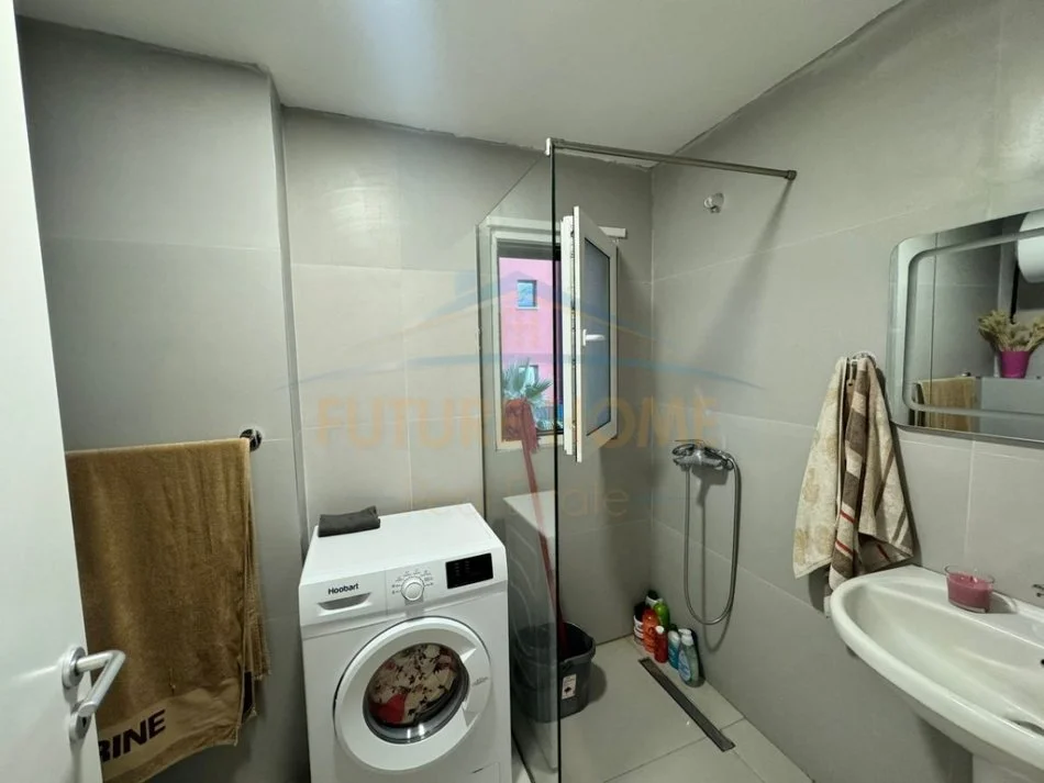 Tirane, shitet apartament 2+1+Ballkon Kati 0, 78 m² 146.400 € (Kodra e Diellit)
