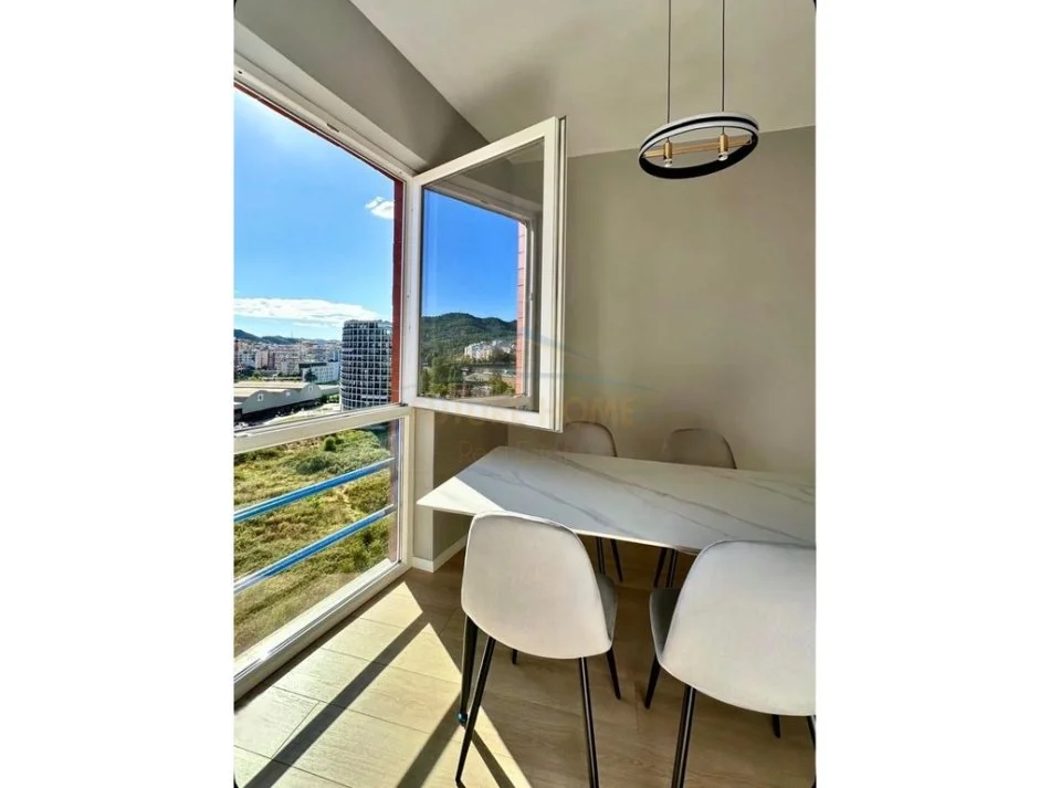 Tirane, jepet me qera apartament 1+1+Ballkon Kati 9, 70 m² 1.000 € (Rruga e Kosovareve)