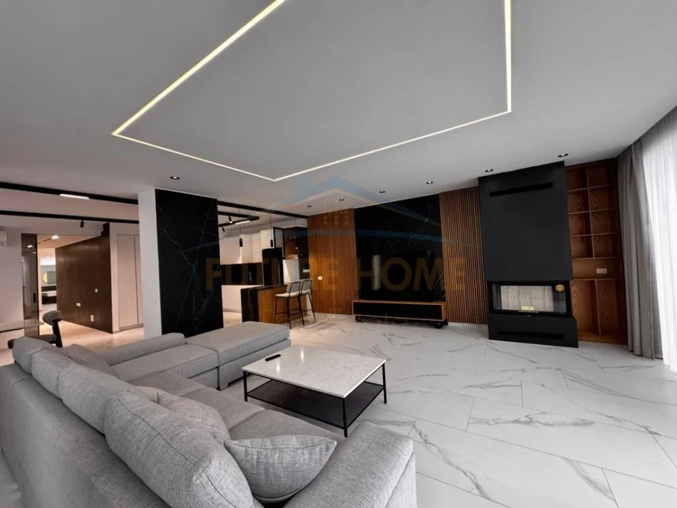 Durres, jepet me qera apartament 3+1 Kati 6, 260 m² 2.000 € (Vollga, Durres.)