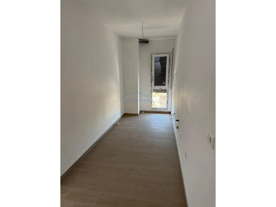 Qera, Apartament 2+1+2, Rruga Jordan Misja, Tirane 600 €
