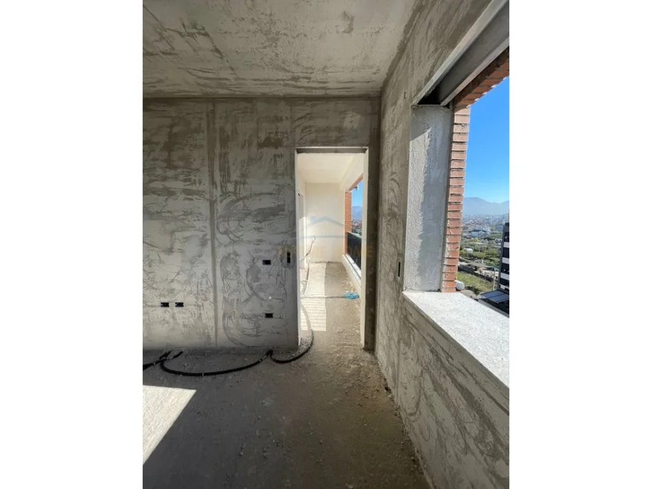 Tirane, shitet apartament 2+1 Kati 7, 106 m² 93.253 € (Kamez)