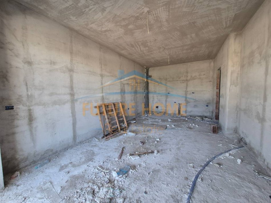 Tirane, shes apartament 1+1 Kati 6, 68 m² 72.000 € (Paskuqan)