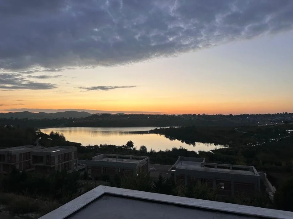 Tirane, shitet Vile 2 Katshe (Farke)