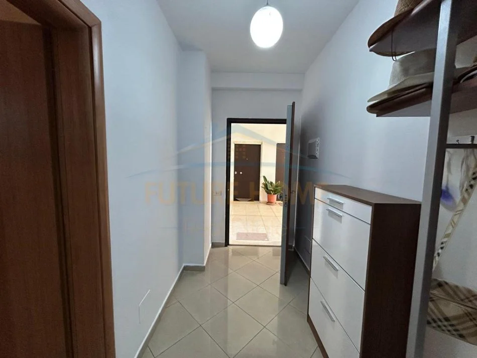 Durres, shitet apartament 1+1 Kati 2, 74 m² 135.000 € 