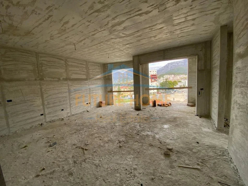 Tirane, shitet apartament 2+1+Ballkon Kati 7, 107 m² 160.000 € (Xhanfize Keko)