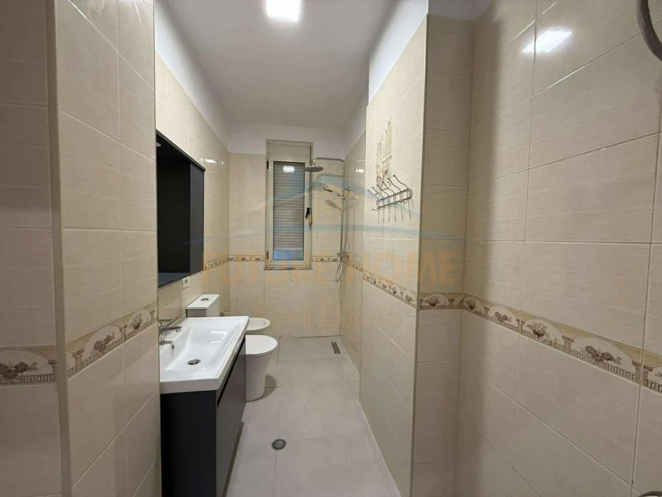 Tirane, shitet apartament 2+1 Kati 1, 102 m² 173.000 € (Unaza e Re)
