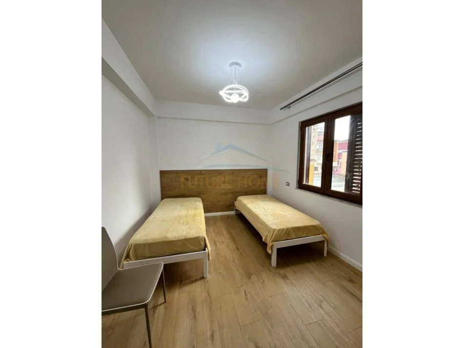 Durres, shes apartament 3+1 Kati 3, 100 m² 170.000 € (Vollga, Durres.)