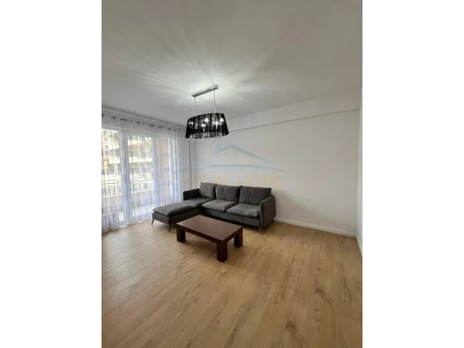 Durres, shitet apartament 2+1 Kati 3, 100 m² 170.000 € 