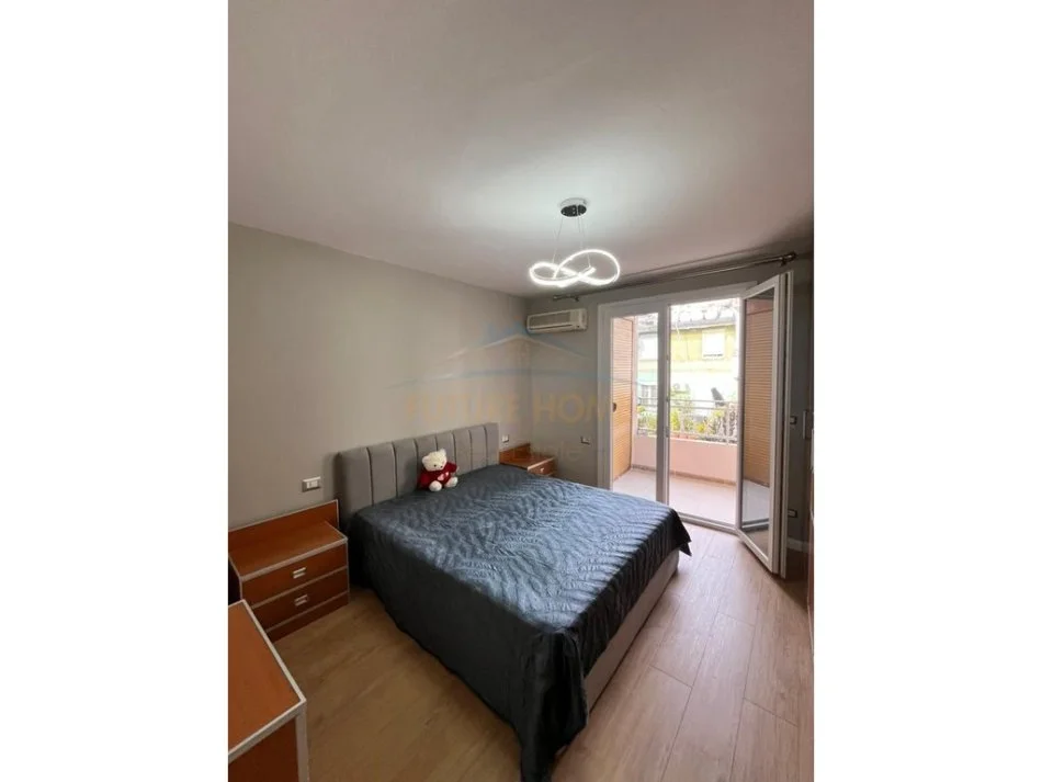 Durres, shitet apartament 2+1 Kati 3, 100 m² 170.000 € 